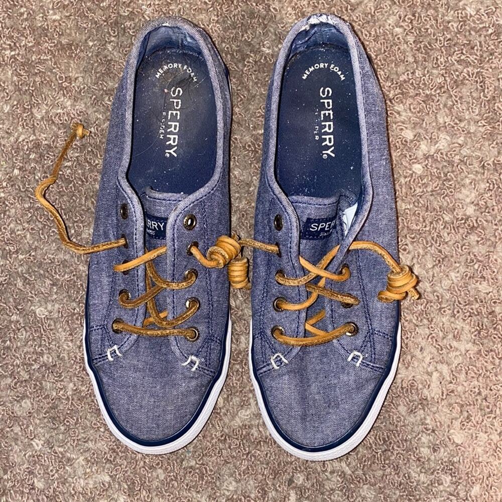 Sperry women's 7.5M shoes